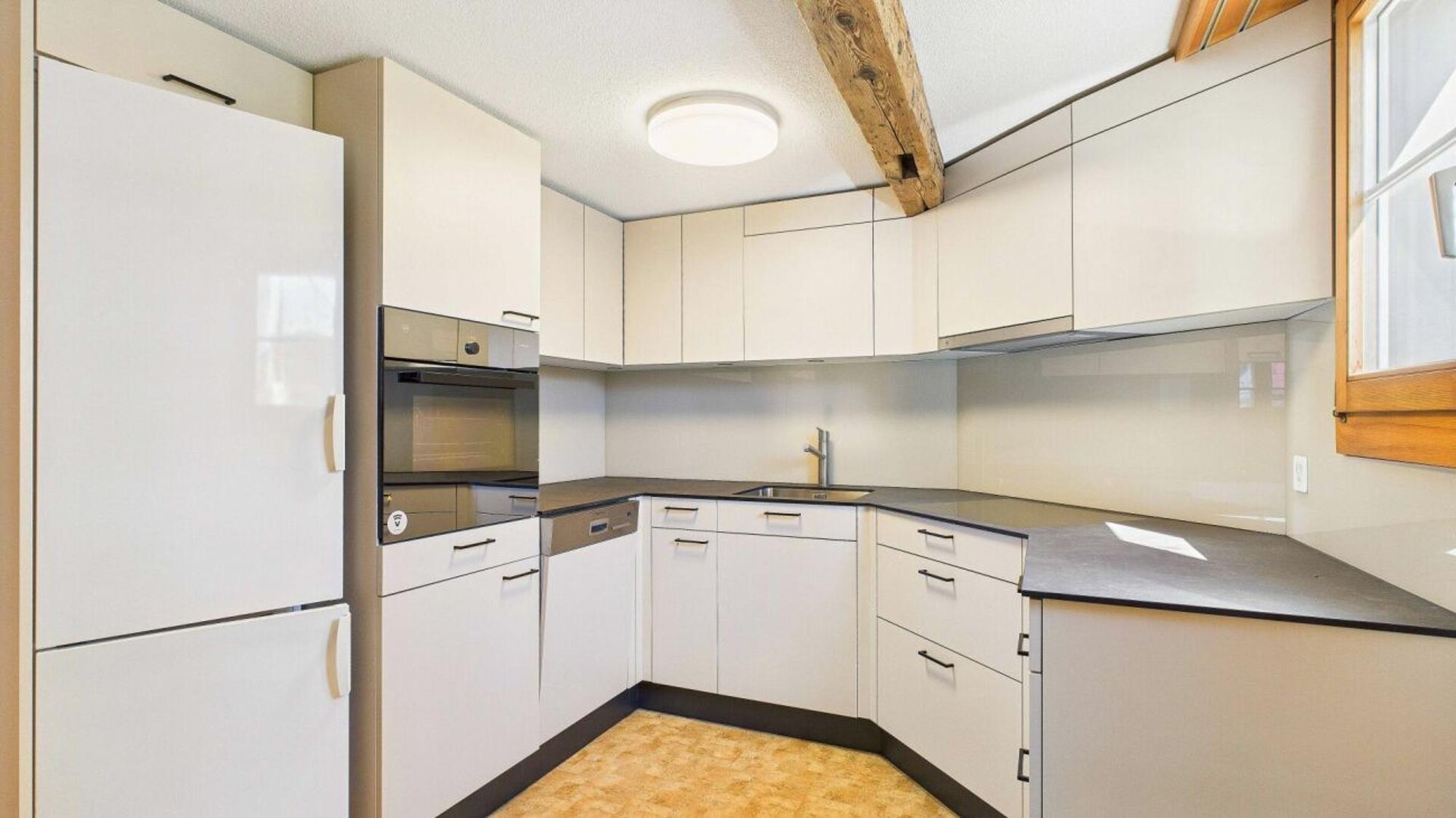 Charming apartment building in the heart of Beromünste - 4