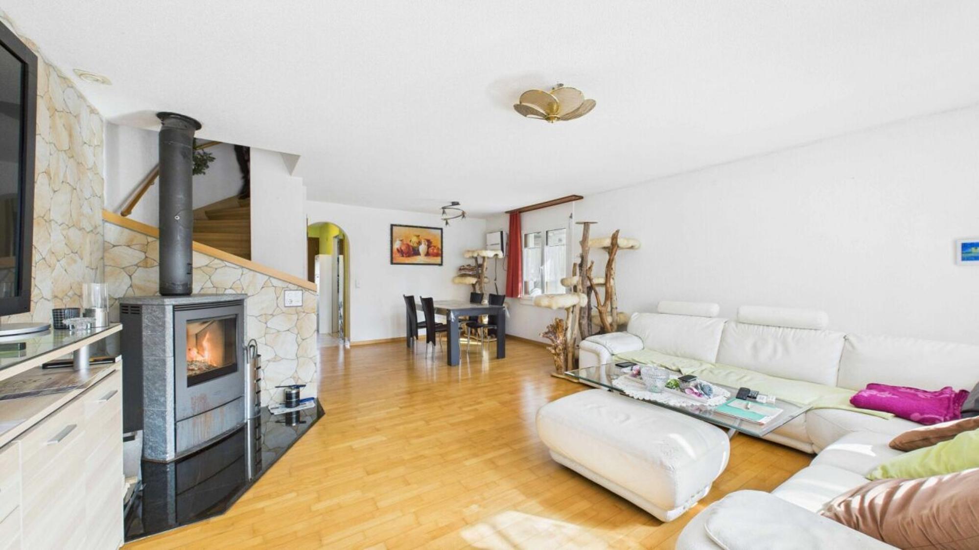 Charming apartment building in the heart of Beromünste - 3