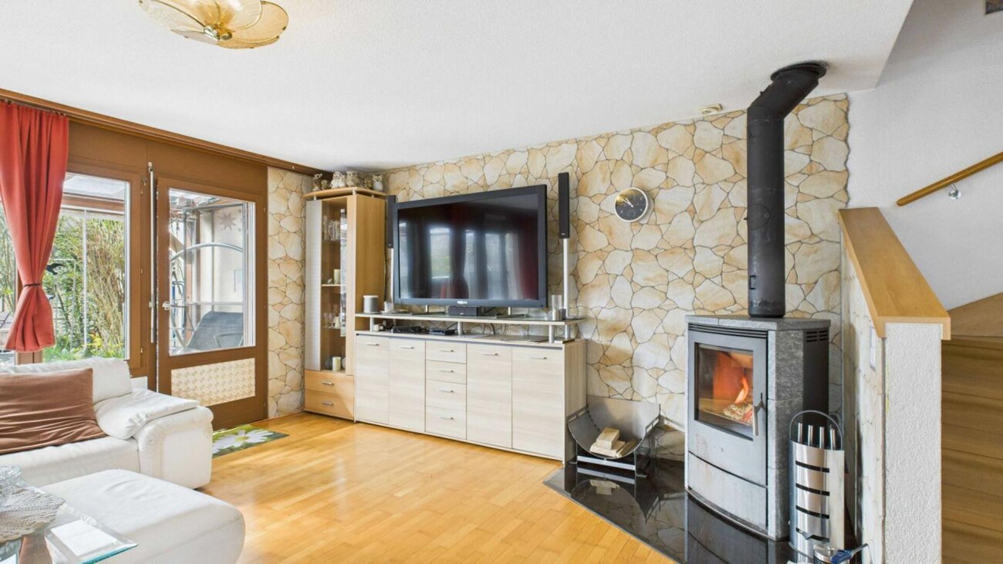 Charming apartment building in the heart of Beromünste - 4