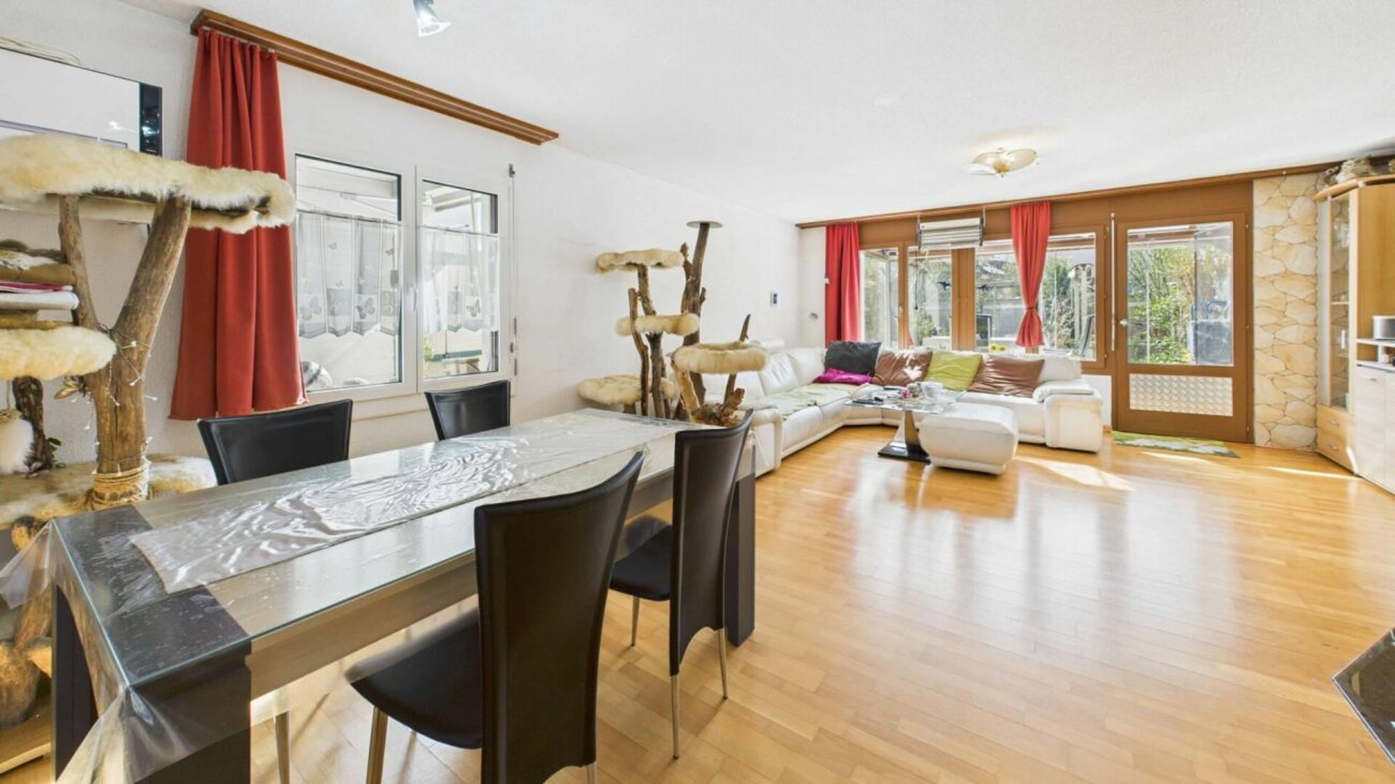 Charming apartment building in the heart of Beromünste - 5