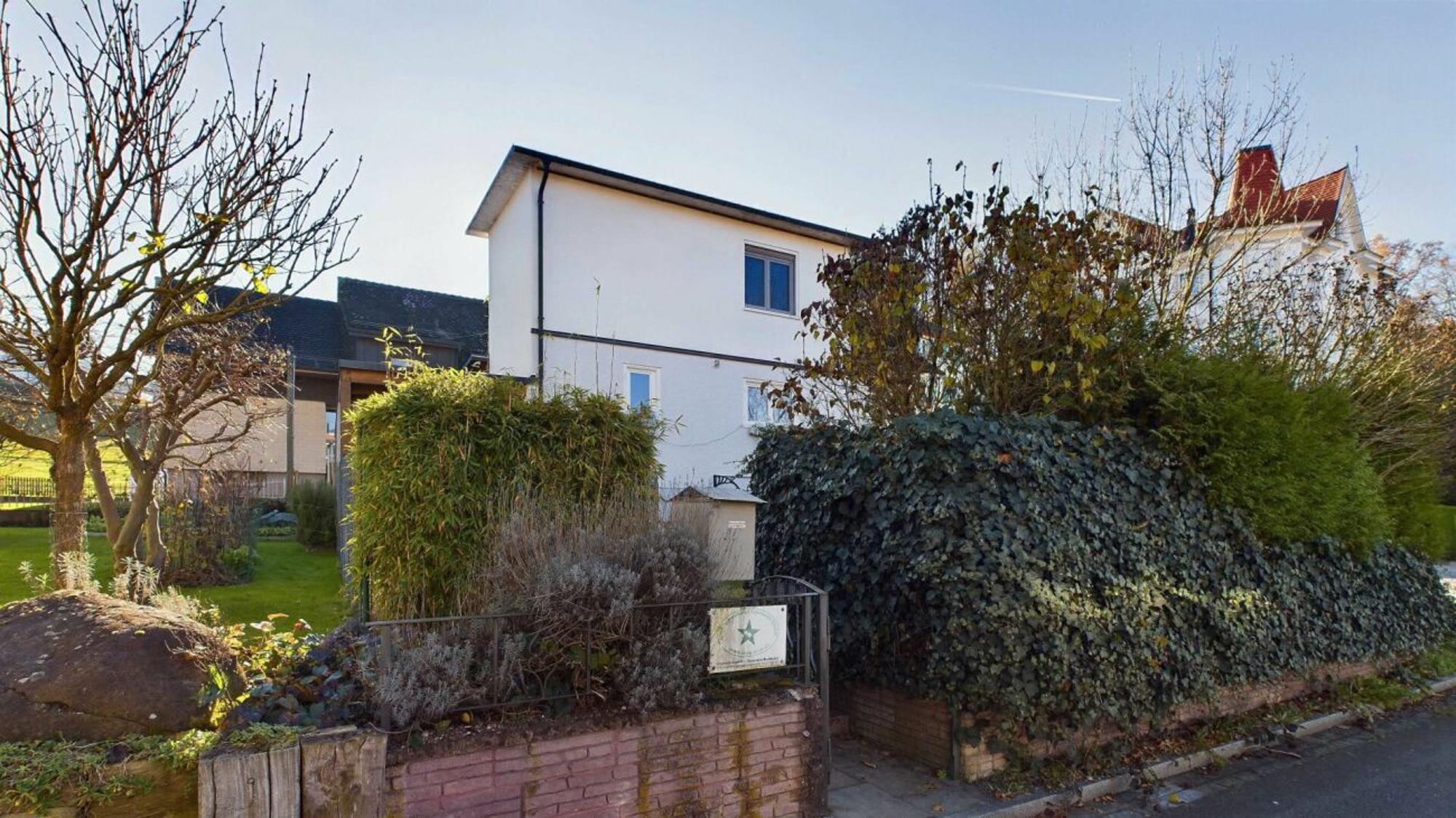 Charming Detached Home with Guest Apartment and Great Potential - 1