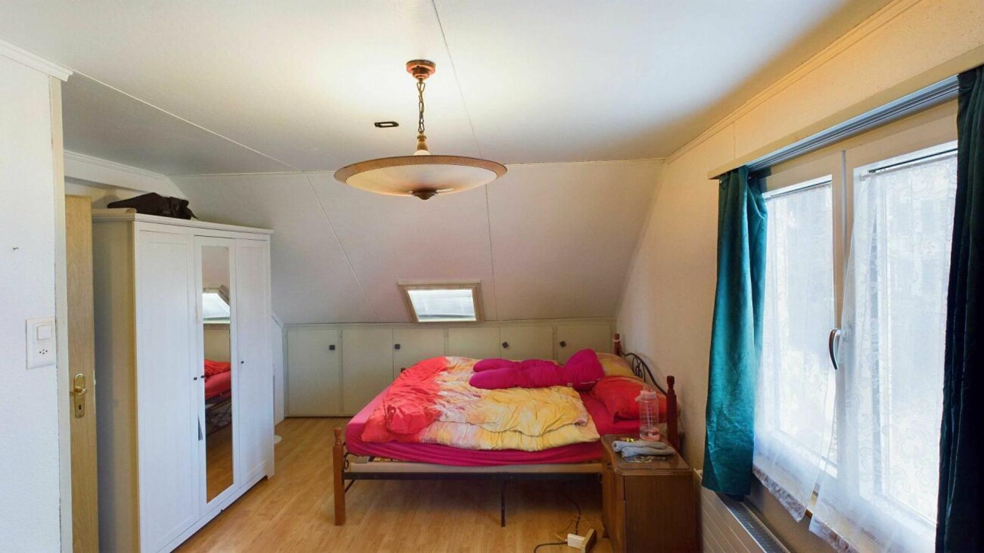 Charming Detached Home with Guest Apartment and Great Potential - 6