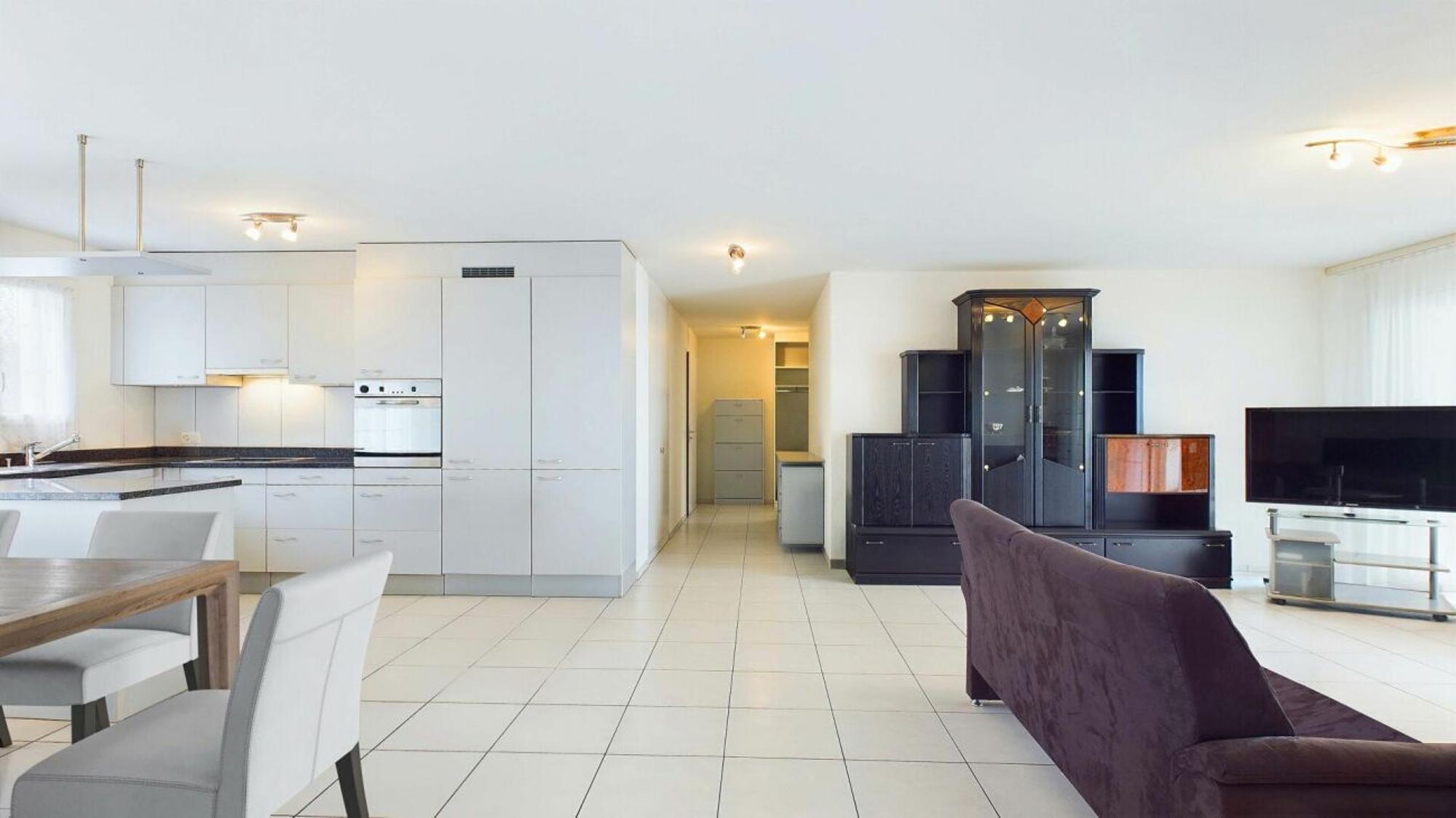 Bright Garden Apartment in Hinwil – Comfortable, Modern, and Centrally Located - 1
