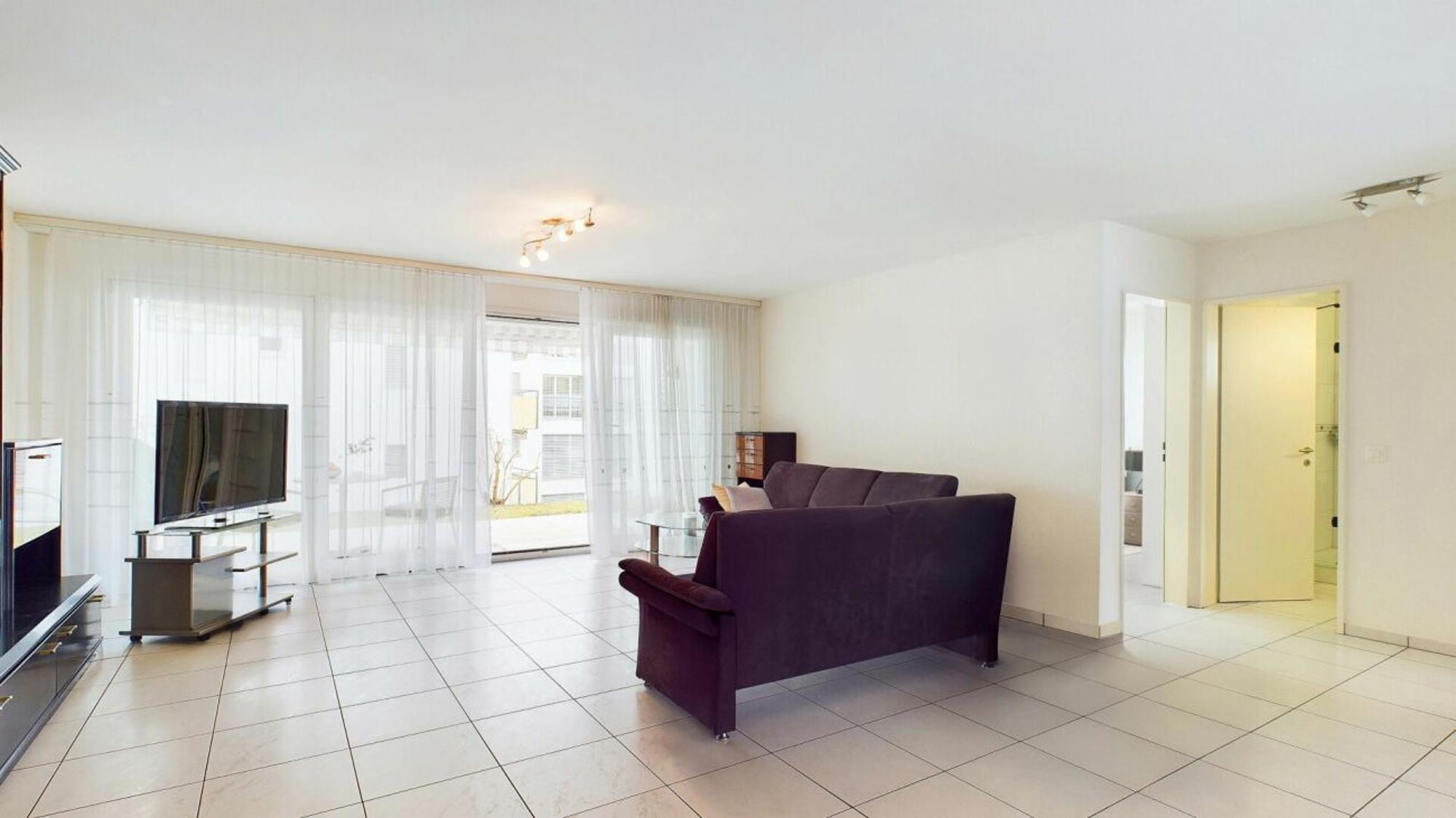 Bright Garden Apartment in Hinwil – Comfortable, Modern, and Centrally Located - 2