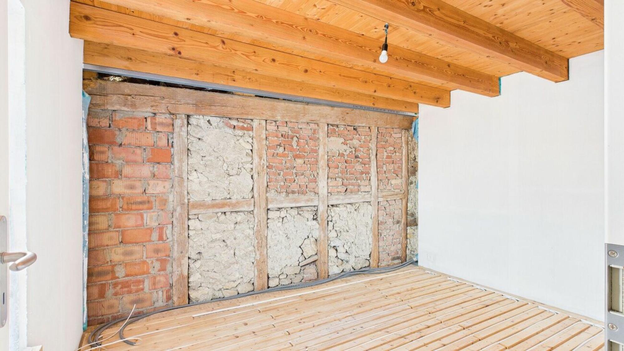 Your Dream Home to Shape – Detached House with Expansion Potential - 10