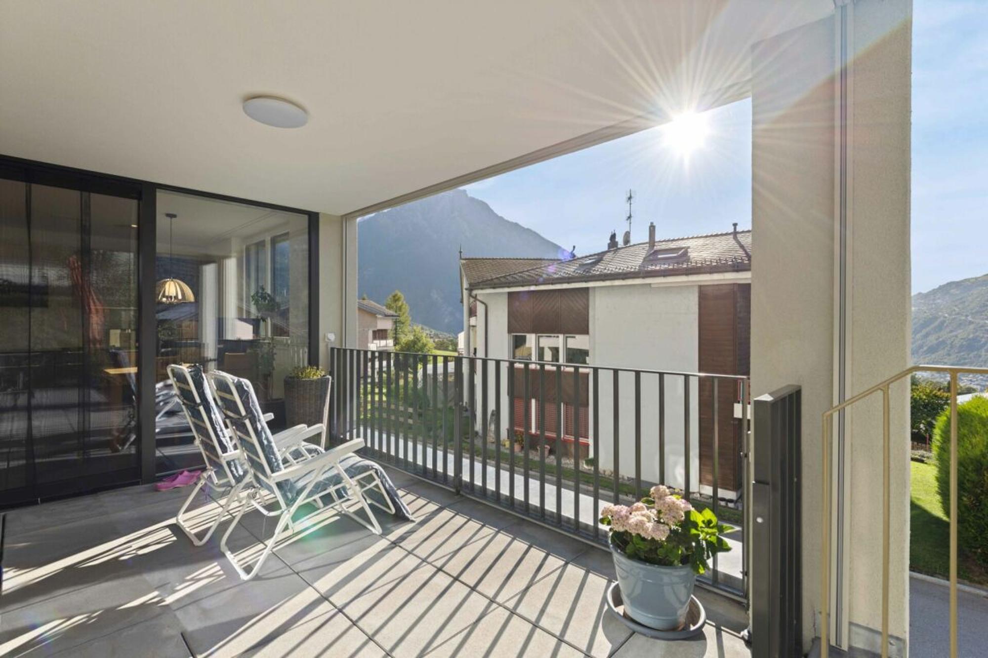 Sunny apartment with balcony and garden in Termen Gross 138m2 - 0