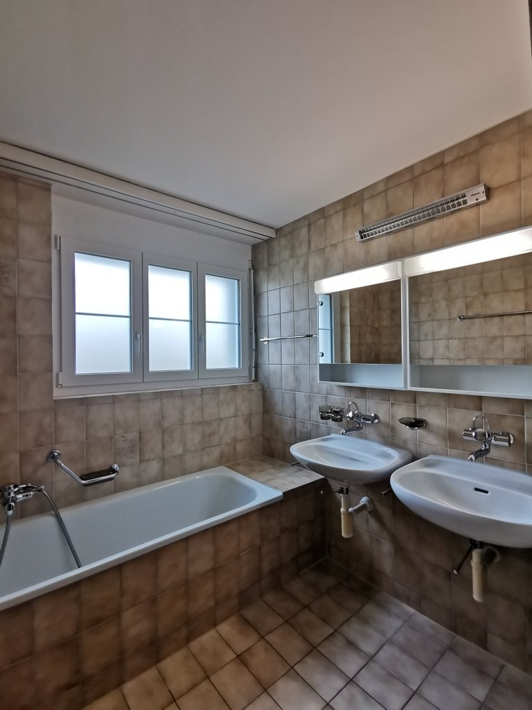 Geräumige 4.5 Zimmer Wohnung mit Terrasse - 5