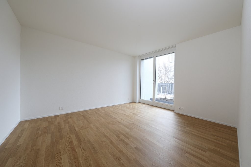 Moderne Wohnung mit grossem Balkon - 2