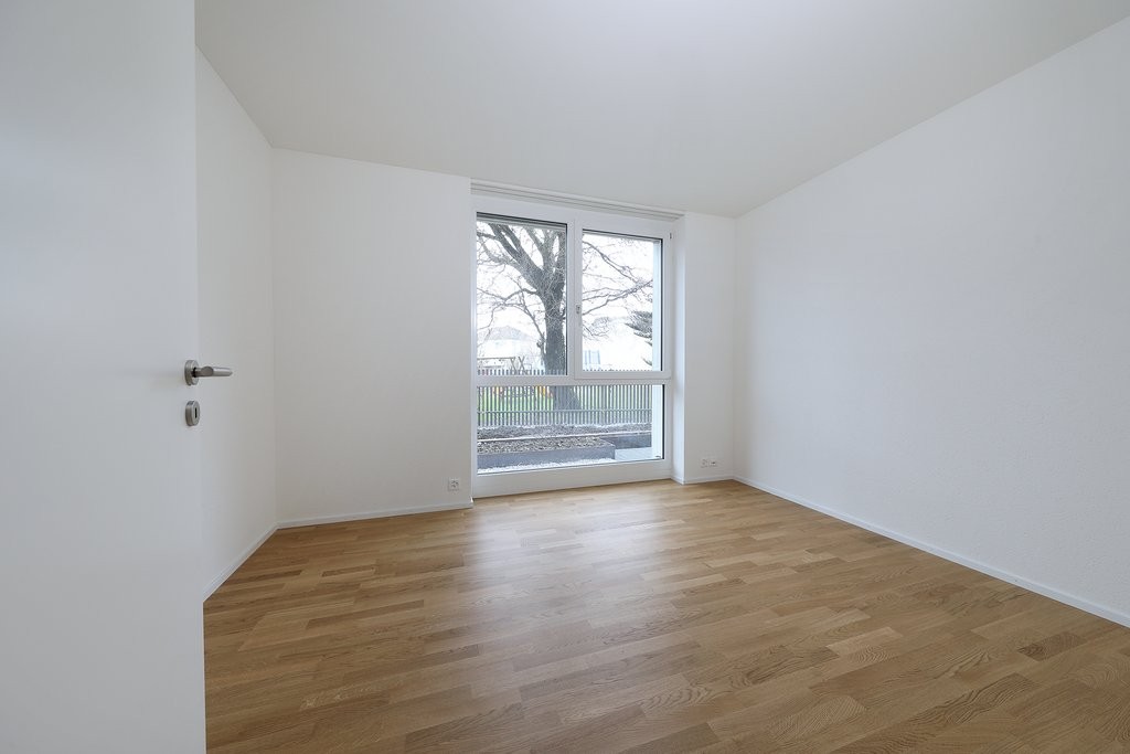 Moderne Wohnung mit grossem Balkon - 4