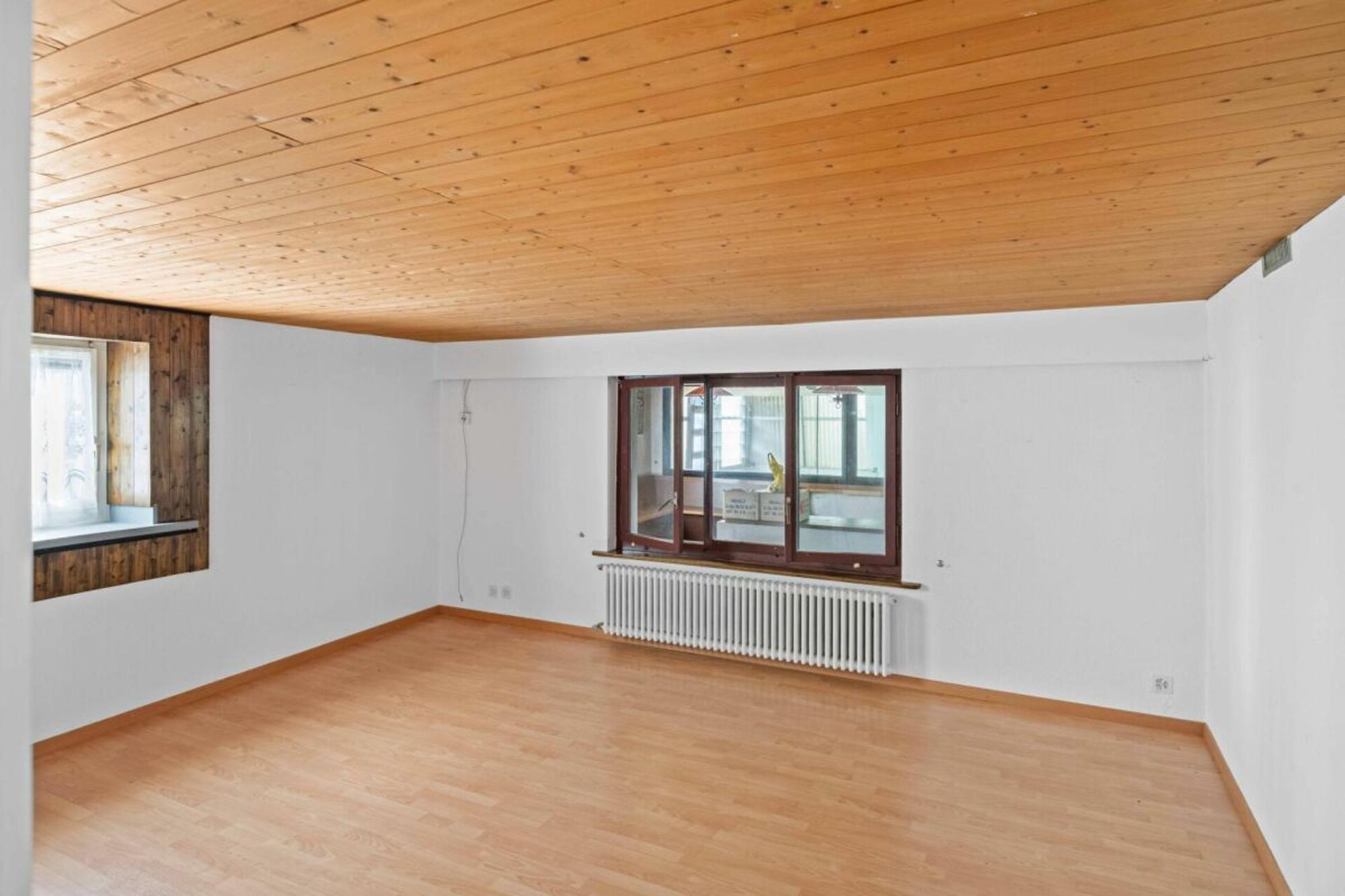 Family home in the Embrach core zone - 5
