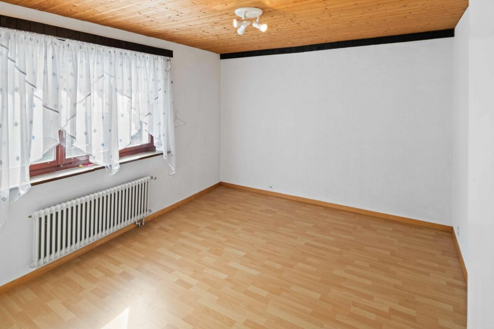 Family home in the Embrach core zone - 9