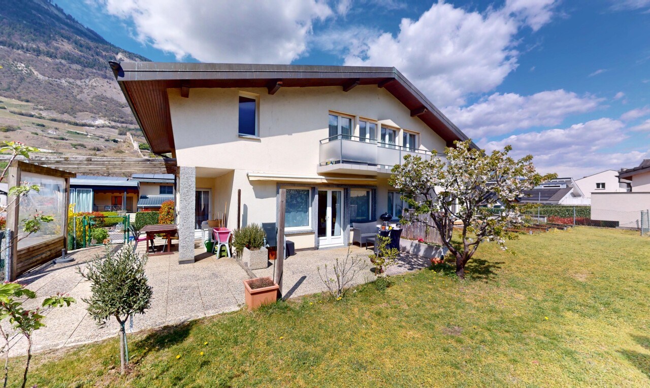 Two Apartments in One Lot – Saillon (VS) - 1