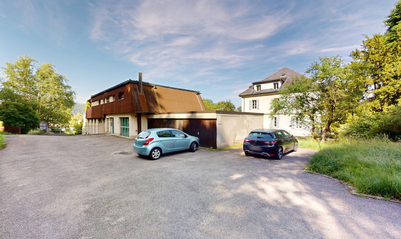 Family apartment with mountain view, garden and garage - 0