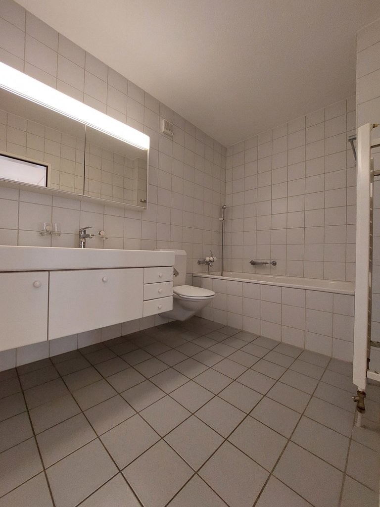 Ein glücklicher Wohnungsstart über den Dächern - 7