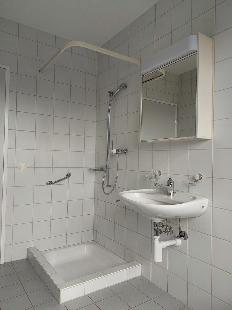 Ein glücklicher Wohnungsstart über den Dächern - 8