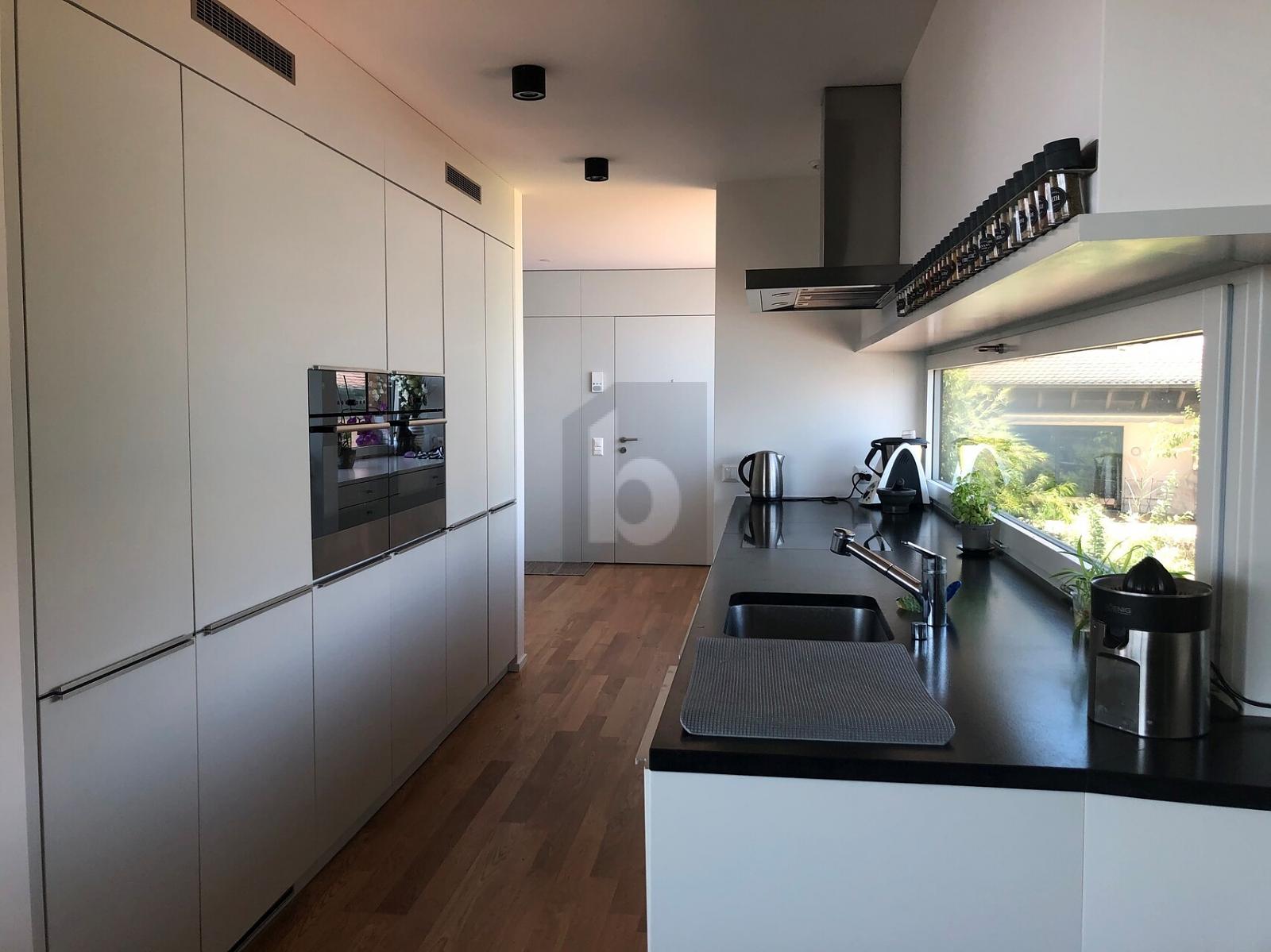 MAGNIFIQUE APPARTEMENT SPACIEUX ET LUMINEUX - 2