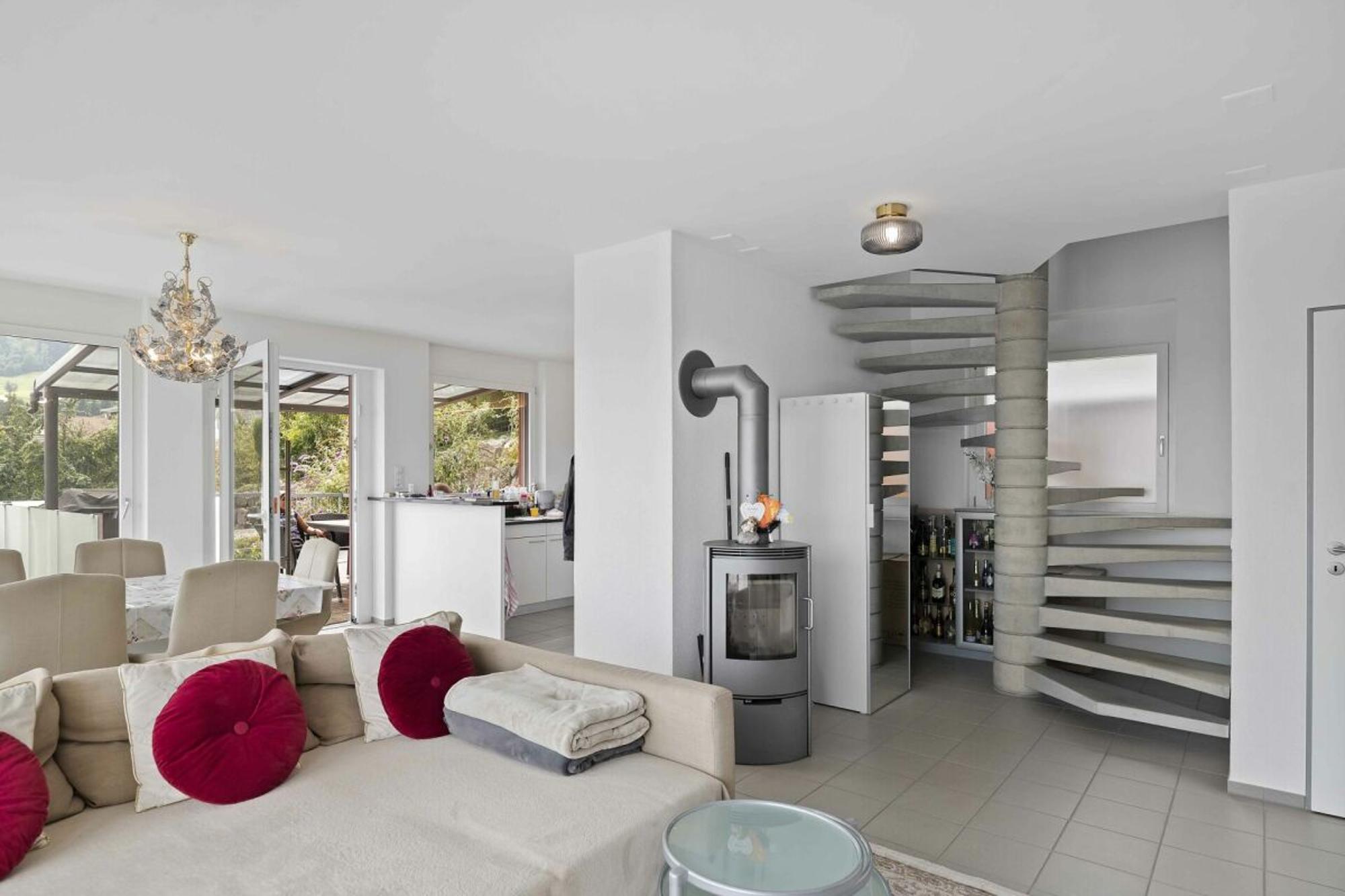Charming maisonette garden apartment with breathtaking views - 3
