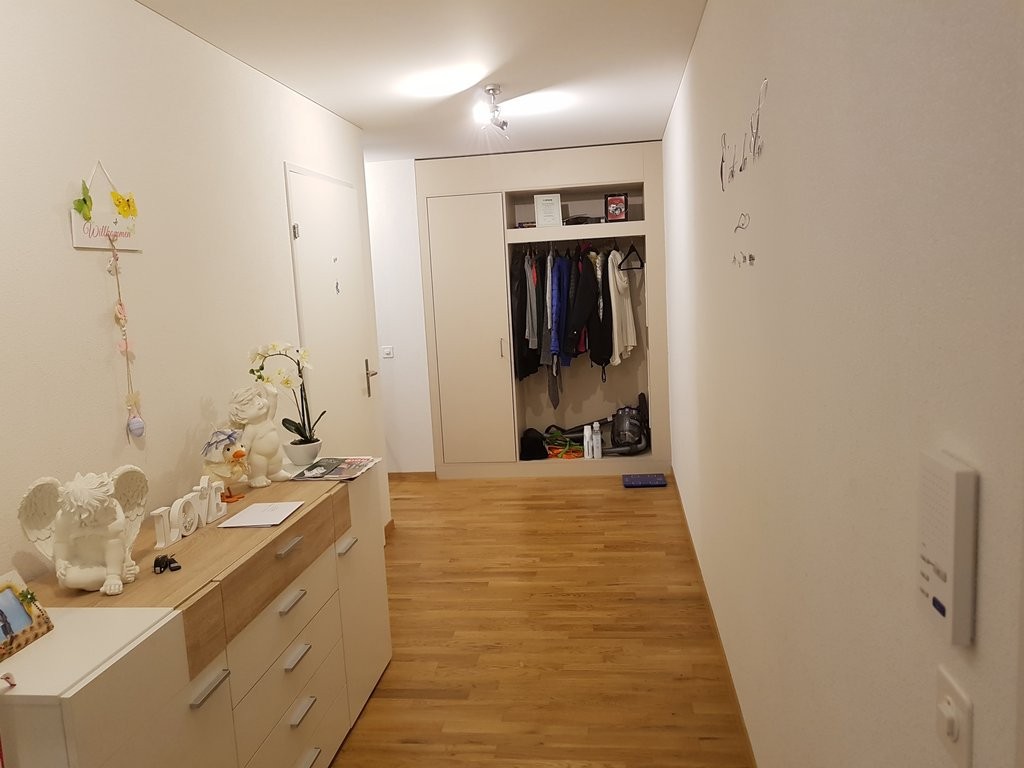 Schöne 2.5 Zimmer-Wohnung in Maienfeld zu vermieten - 1