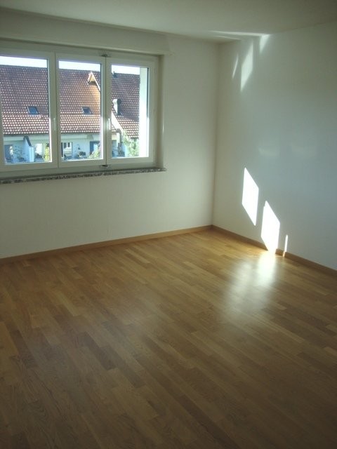 Modernes Wohnen in Glattfelden - 1