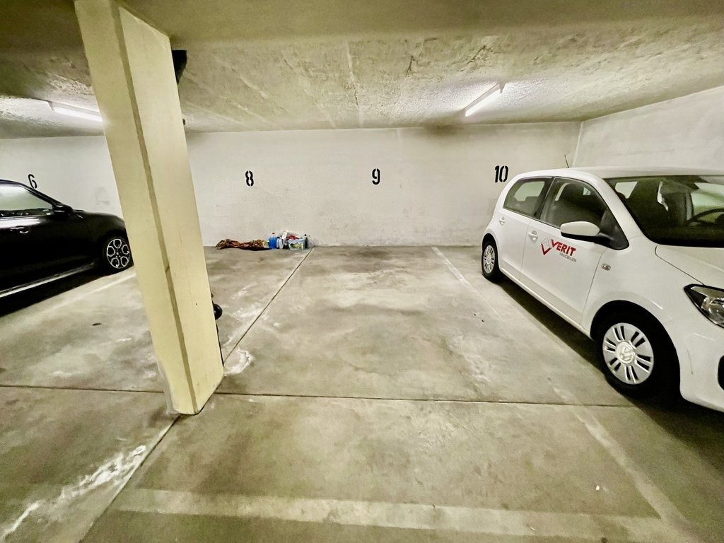 Einstellplätze im Zentrum von Uster bei Spital - 1