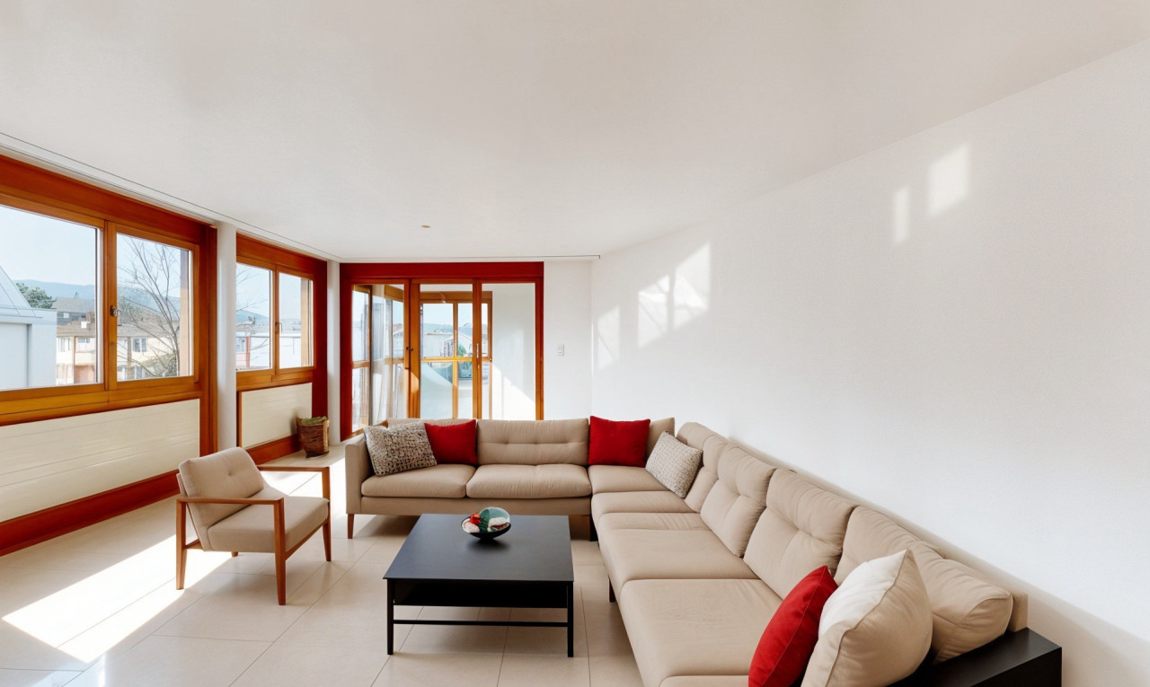 Stilvolle 4-Zimmerwohnung mit Wintergarten und Schwedenofen - 1