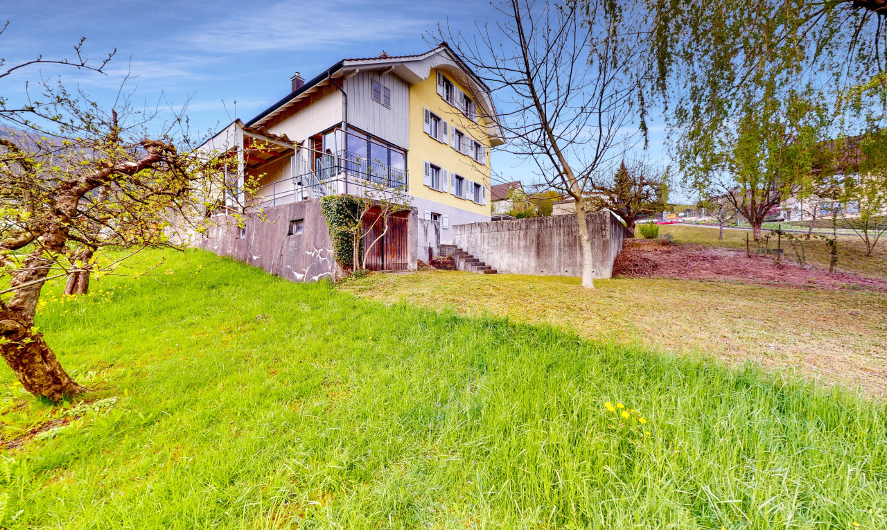 Wohnen im Naturpark Thal! Tolles 2-Familienhaus mit viel Umschwung - 2