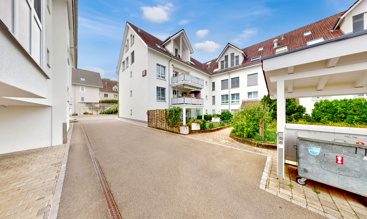 Sonnige 4,5-Zimmerwohnung an zentraler Wohnlage - 0