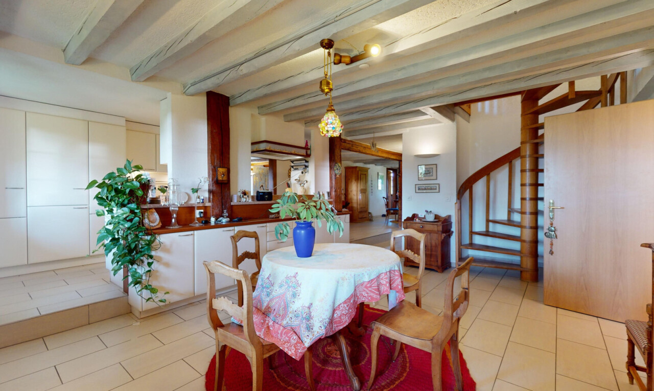 Aussergewöhnliche 5.5-Zimmer-Maisonette in naturnaher Umgebung - 7