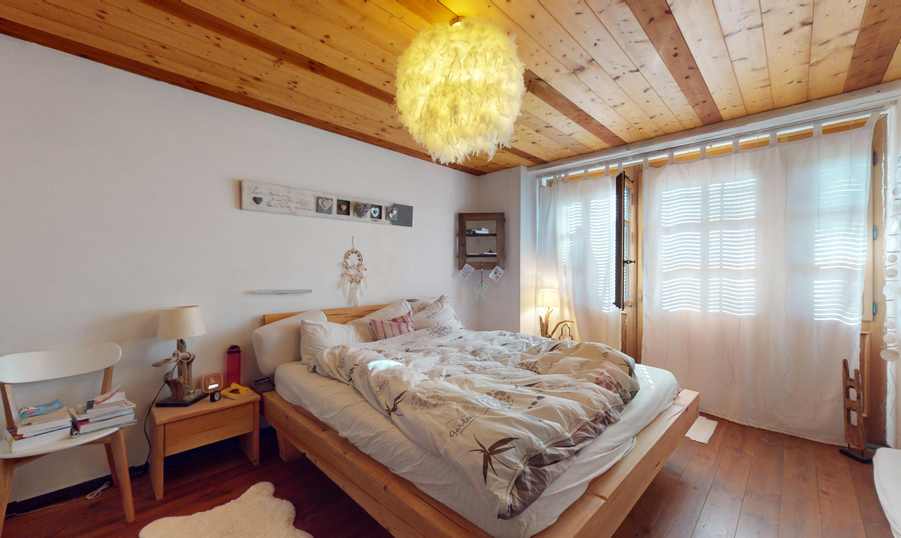 4.5-Zimmer-Wohnung im Erdgeschoss mit privatem Garten in idyllischer L - 6