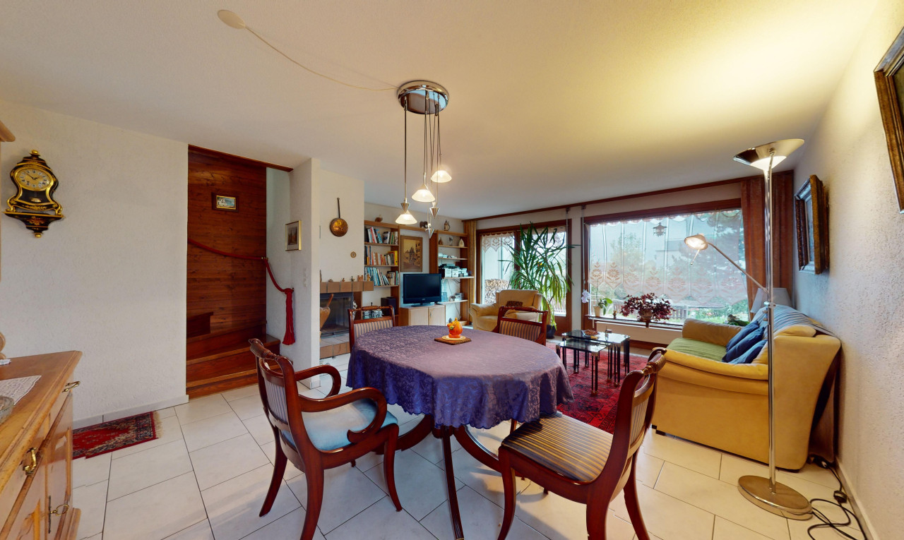 5-Zimmer Reiheneckhaus mit grossem Garten - 1