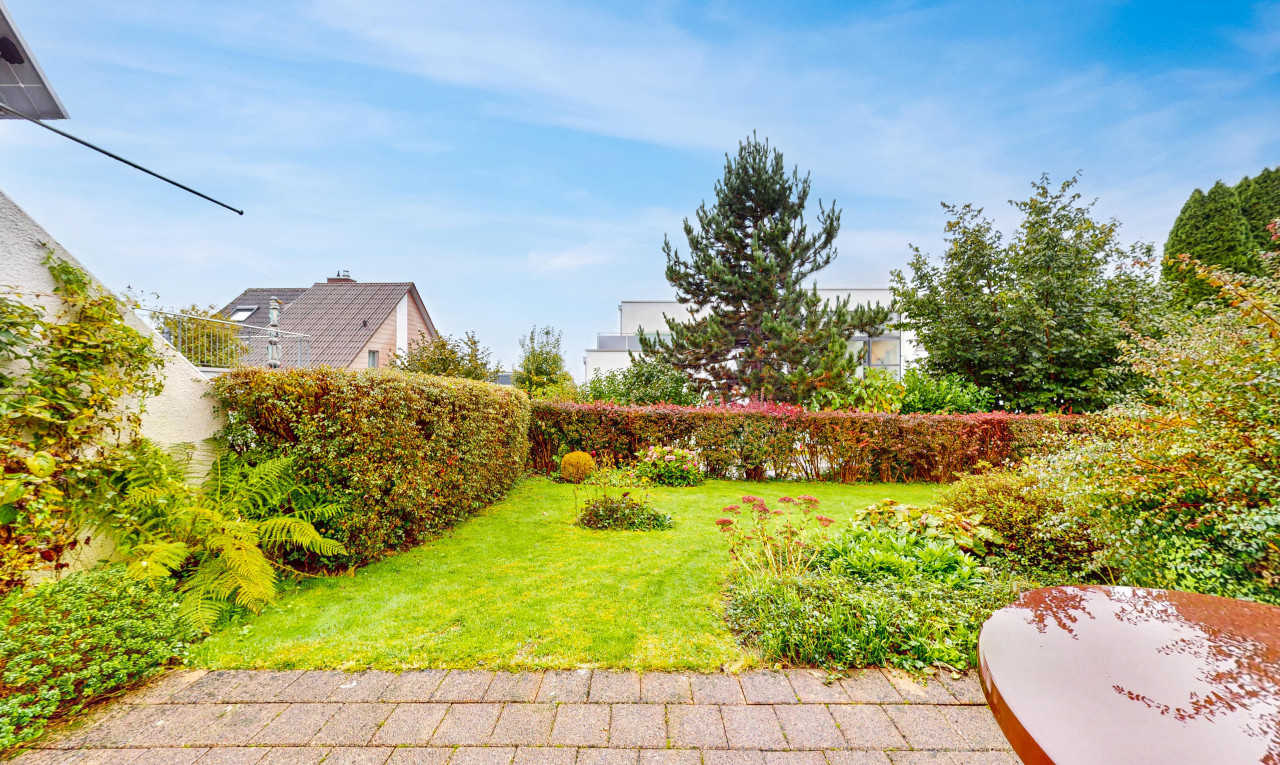 5-Zimmer Reiheneckhaus mit grossem Garten - 10