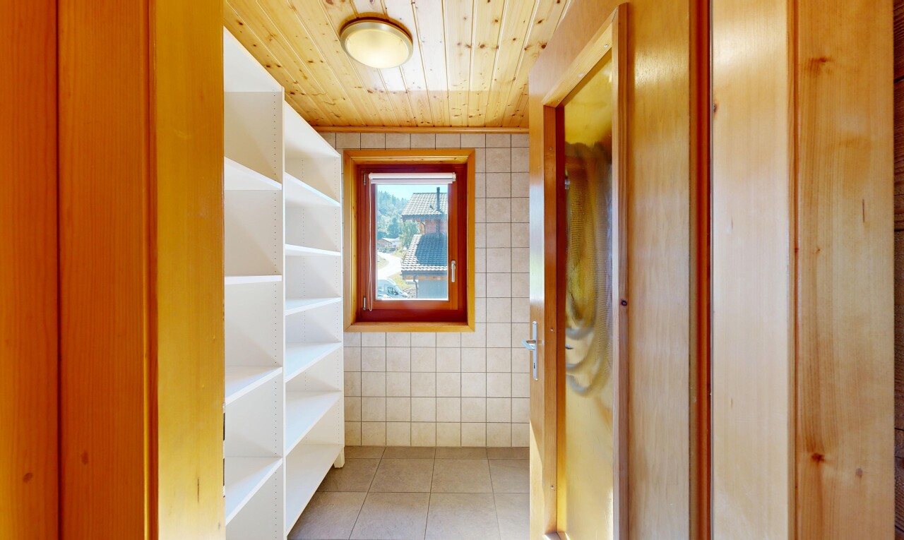 Wunderschönes Chalet in Nax - 8