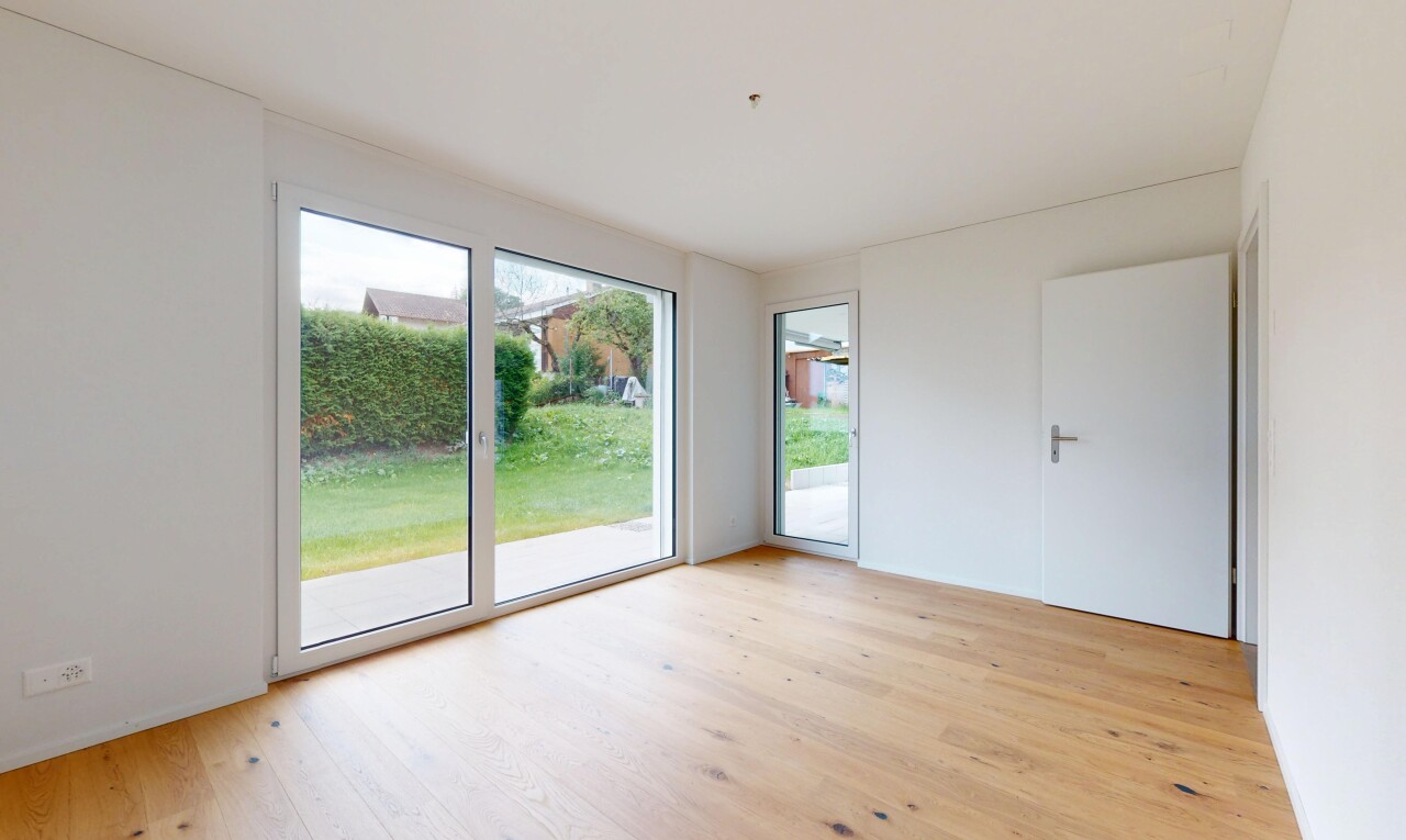 Exklusives Einfamilienhaus mit grosser Terrasse an ruhiger Lage - 3
