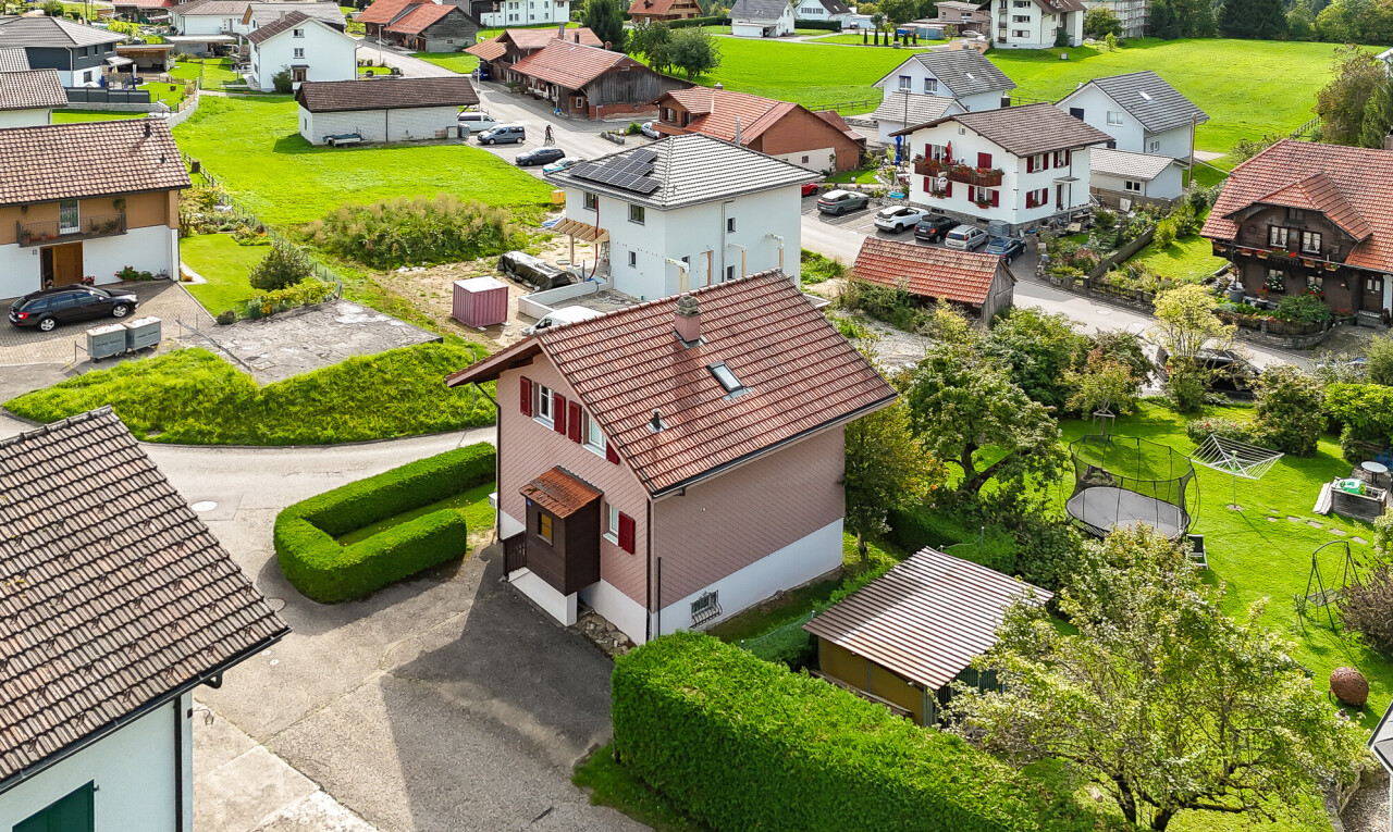 Ihr freistehendes Chalet mit Garten in Plasselb - 0