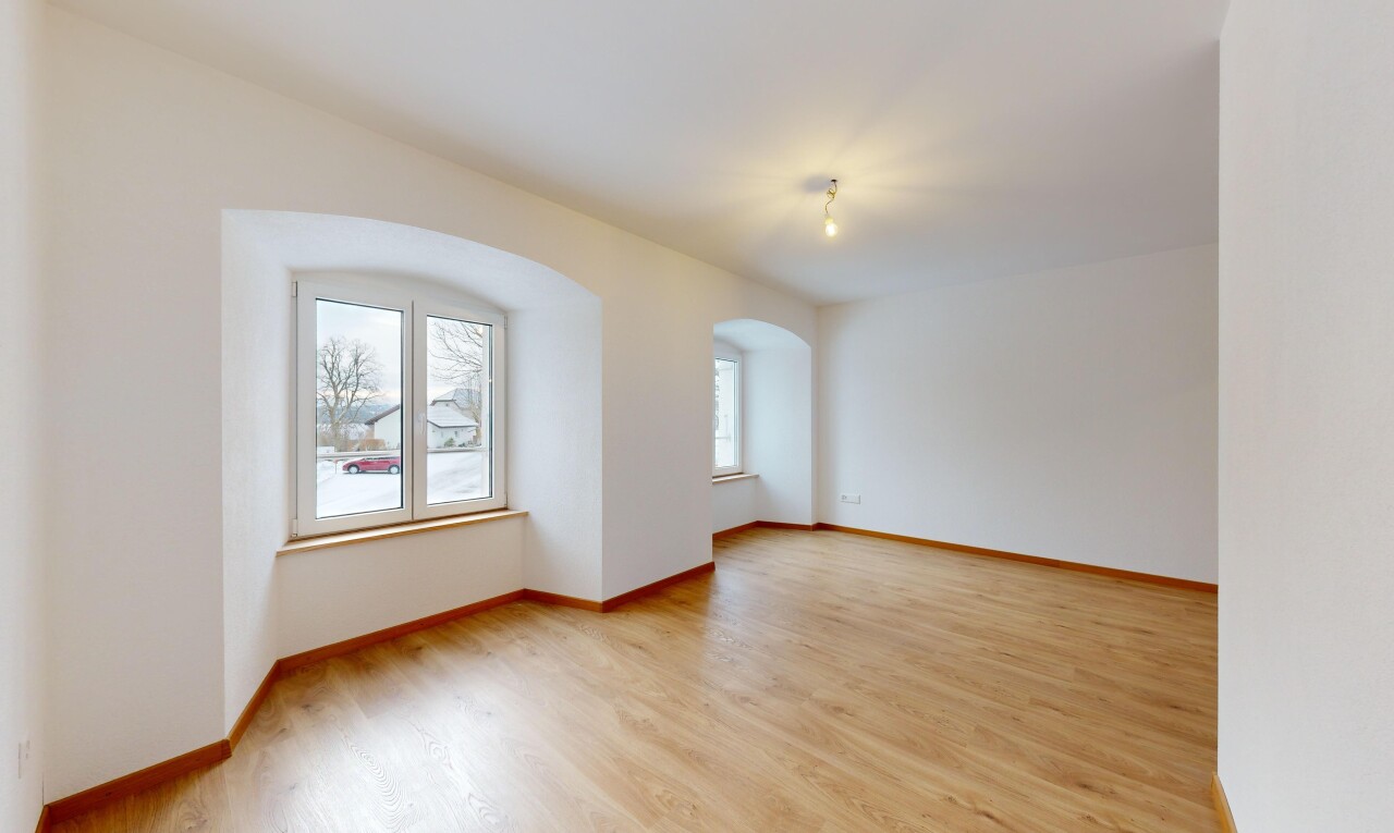Wunderschöne 3.5p-Wohnung in historischem Gebäude - 9