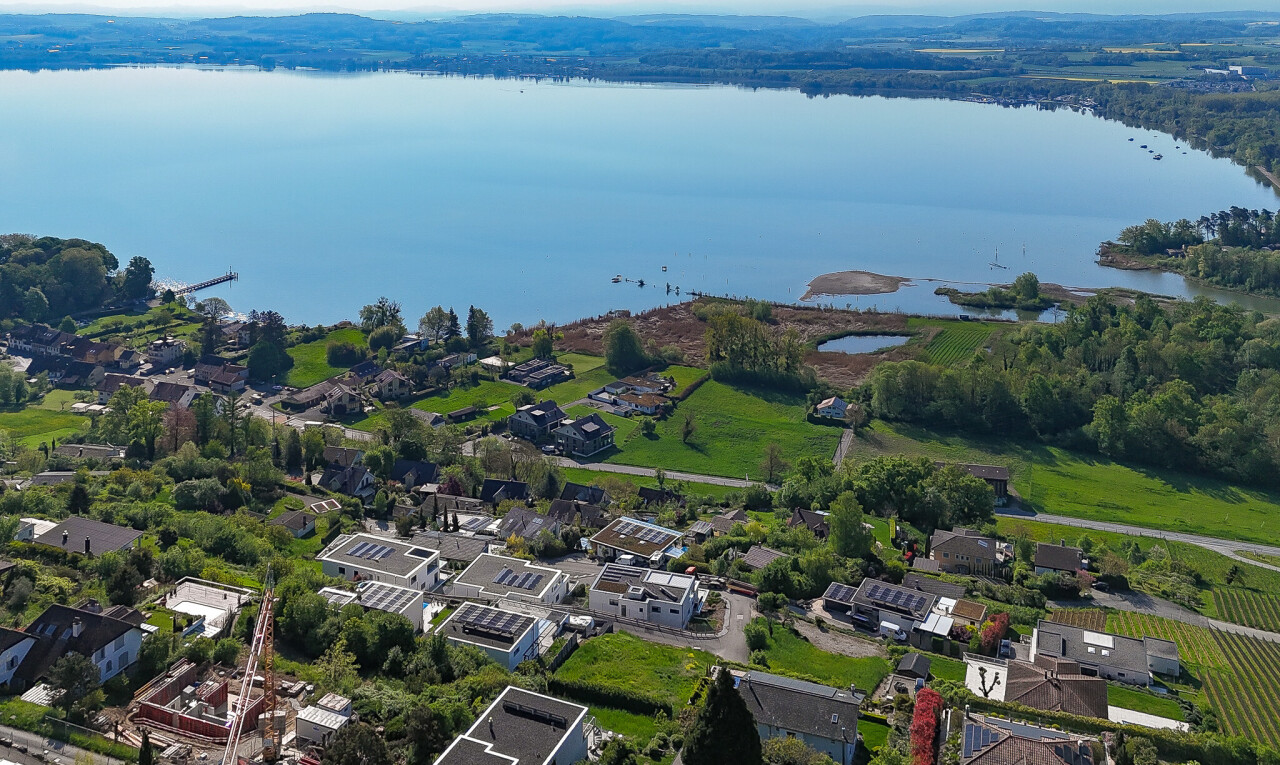 Vom Architekten entworfene Villa mit Panoramablick auf den See und die - 3