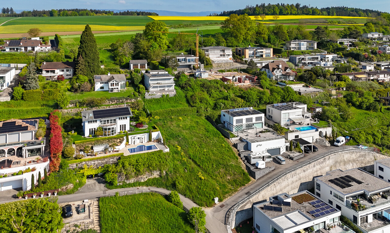 Vom Architekten entworfene Villa mit Panoramablick auf den See und die - 7