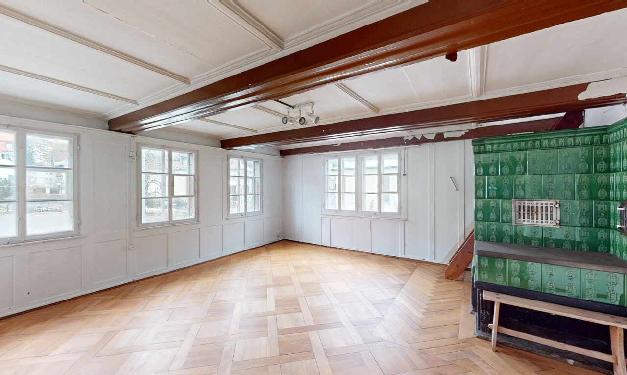 Denkmalgeschütztes 8-Zimmer Doppeleinfamilienhaus an zentraler Lage - 2