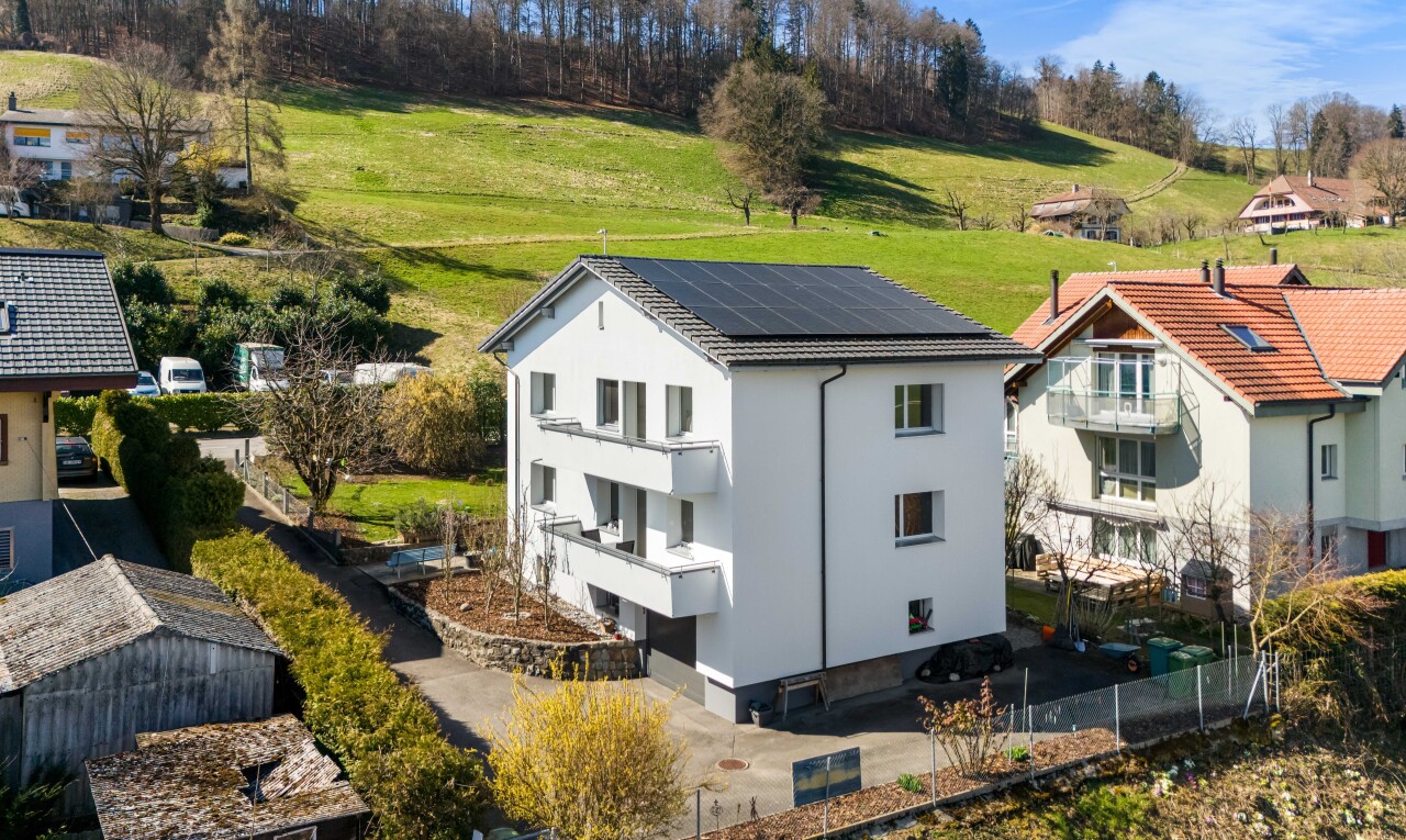 Elegantes Einfamilienhaus mit Panoramablick an sonniger Lage - 1