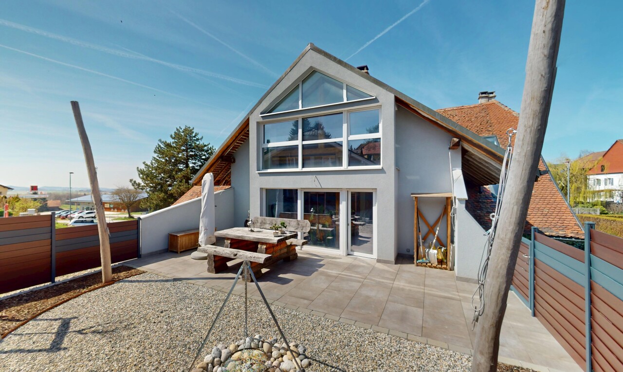 Appartement duplex avec jardin in à St-Cierges - 1