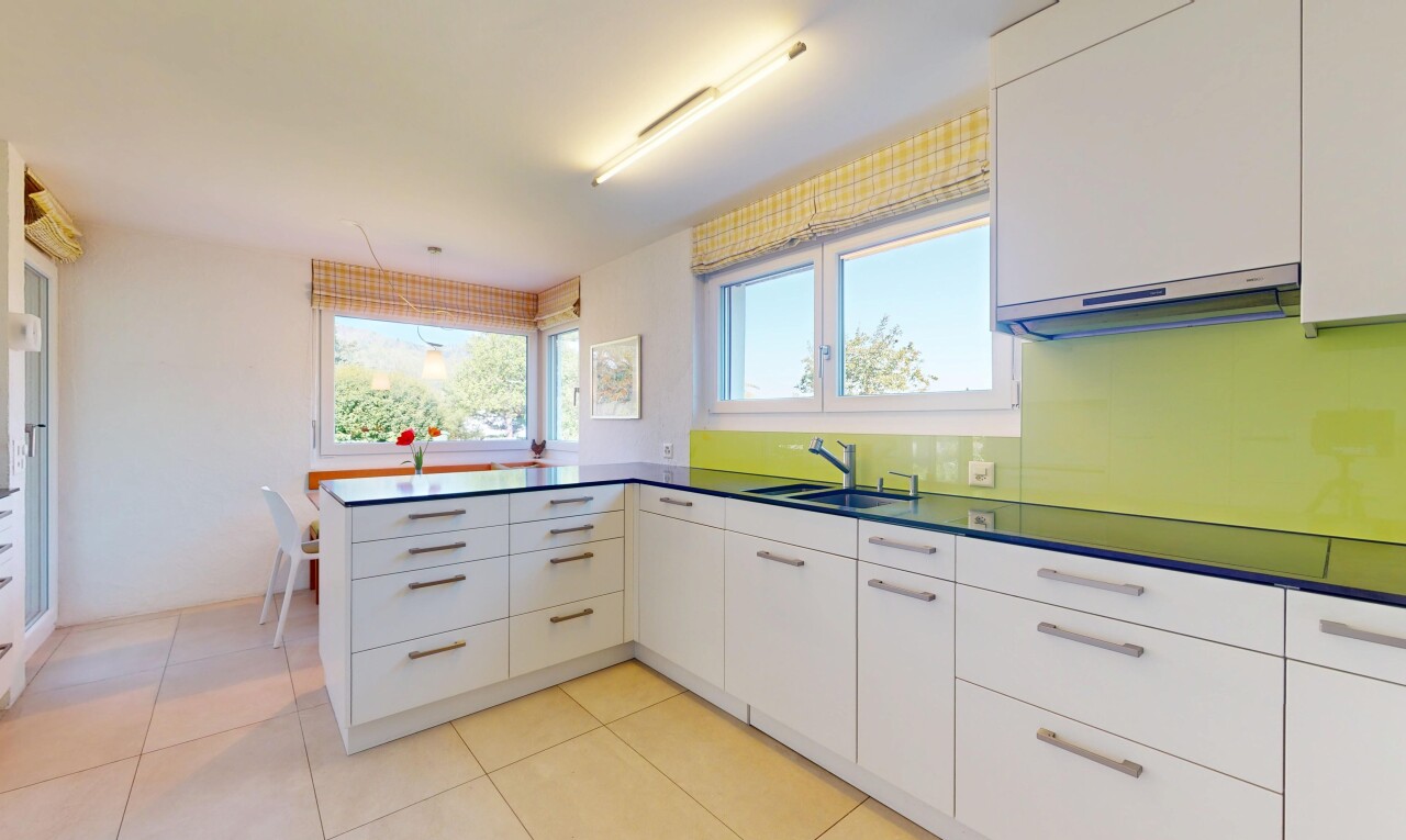 Charmantes 7.5-Zimmer-Einfamilienhaus mit grossem Garten in Langnau a. - 9