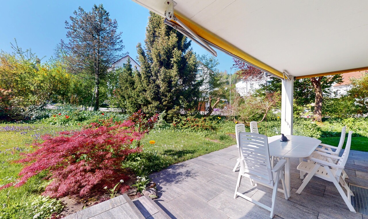 Charmantes 7.5-Zimmer-Einfamilienhaus mit grossem Garten in Langnau a. - 11