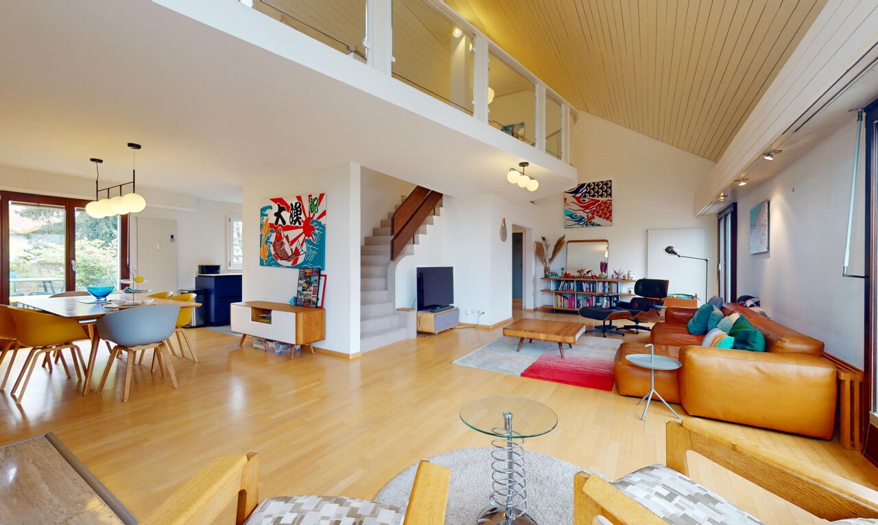 Exklusive Attika-Maisonette mit Terrasse & Galerie in Riehen - 1