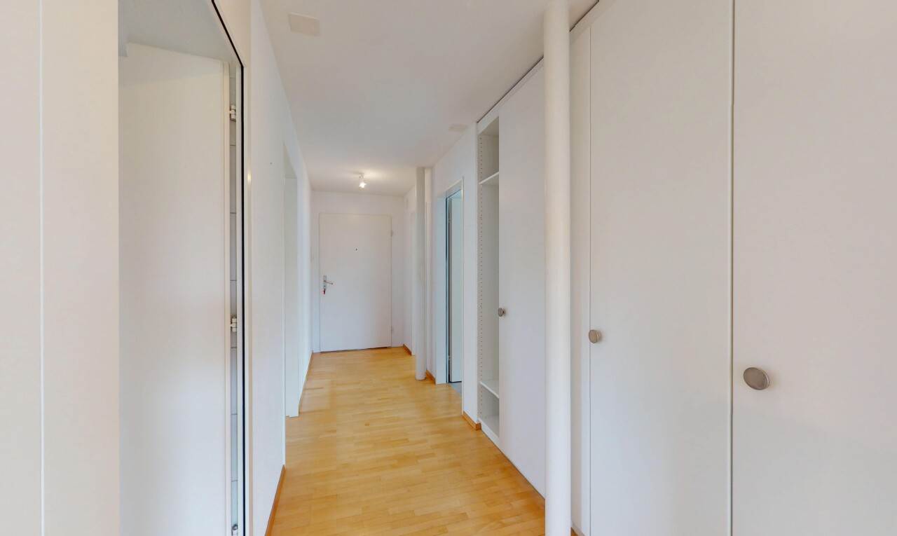 4.5-Zimmer Wohnung mit hellem Wohnambiente und 25 m2 grossem Balkon - 11