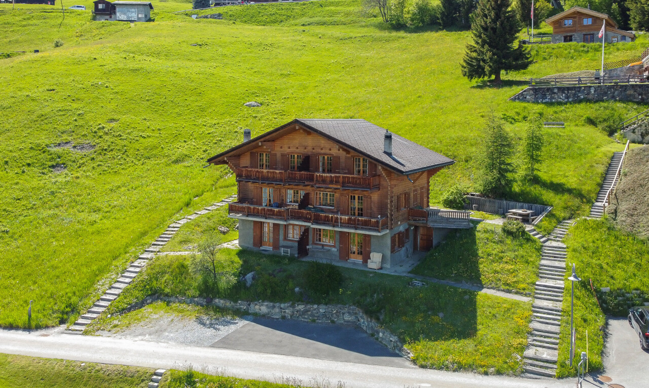 4 Vallées - Chalet mit zwei Wohnungen in Bruson am Fuße der Pisten - 0