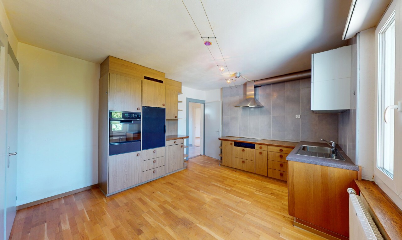 6.5-Zimmer Einfamilienhaus mit sonnigem Garten und viel Potential - 6