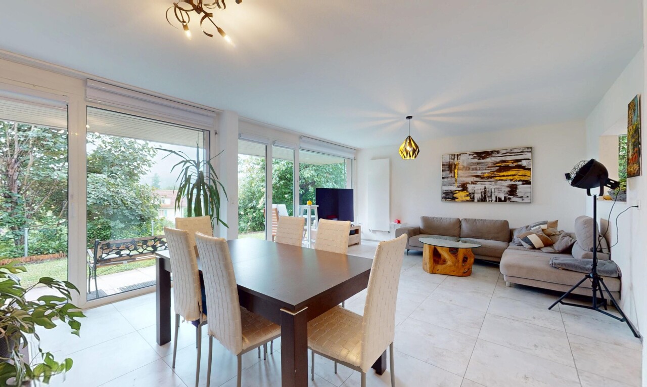 Raum und Ruhe - 4.5 Zimmer komplett renoviert mit Garten - 2