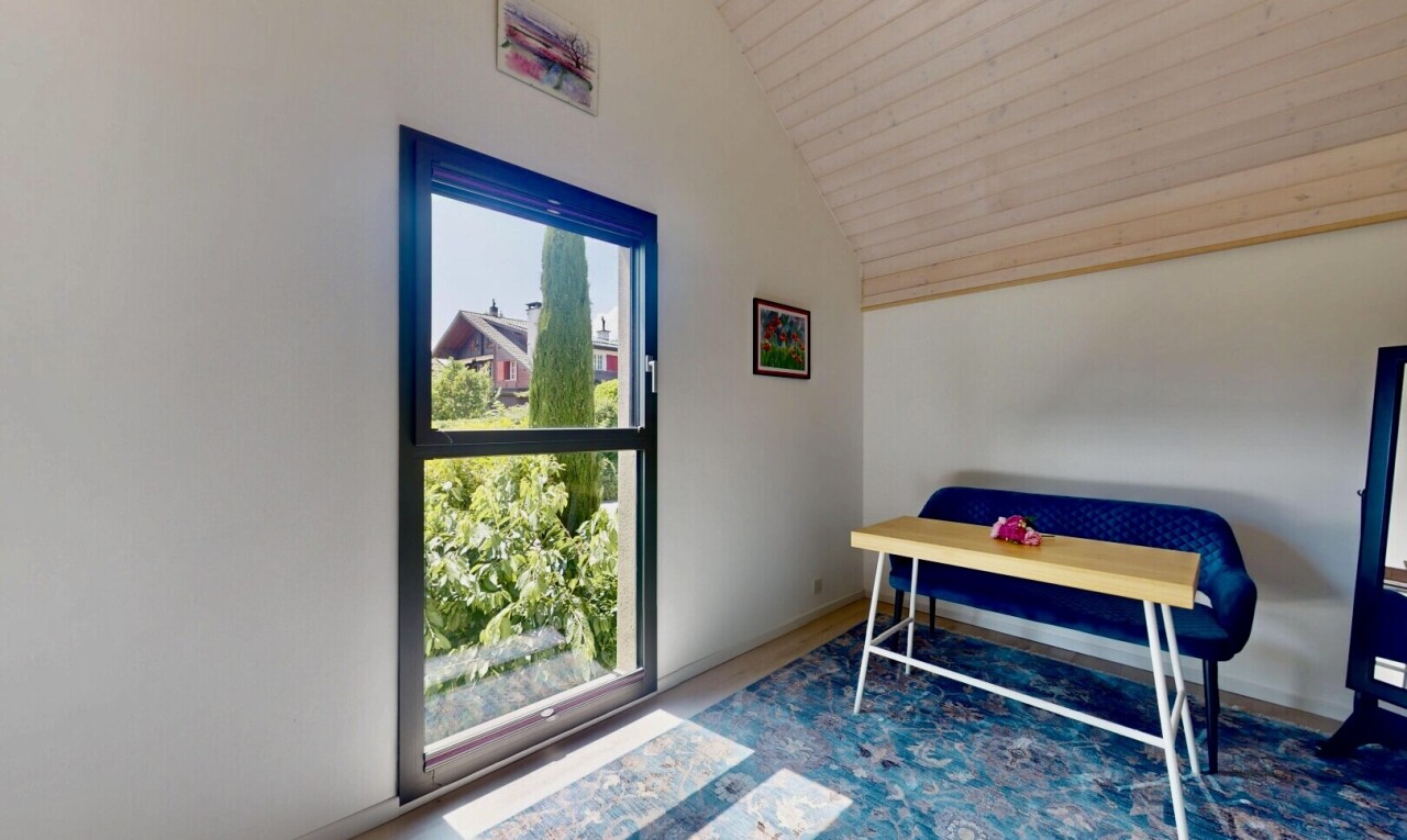 Charmantes Eckreihenhaus mit Garten zwischen Weinbergen und See - 8