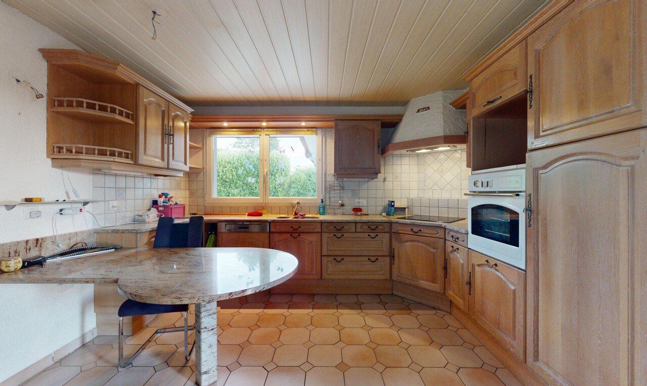 Maison individuelle avec appartement indépendant in à Colombier NE - 11
