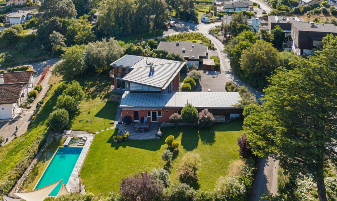 Außergewöhnliche Villa mit Panoramablick in Savièse - 0